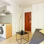 Studio Arc De Triomphe / Av Kleber / Paris 16E